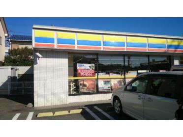 ミニストップ二宮駅前店：363m