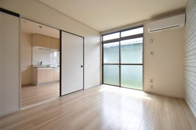 レザンシャトー（102） 部屋画像