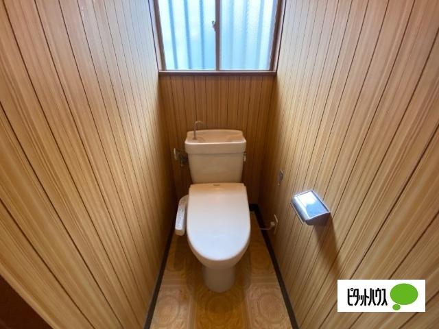 秦野市曲松1丁目戸建（1） トイレ
