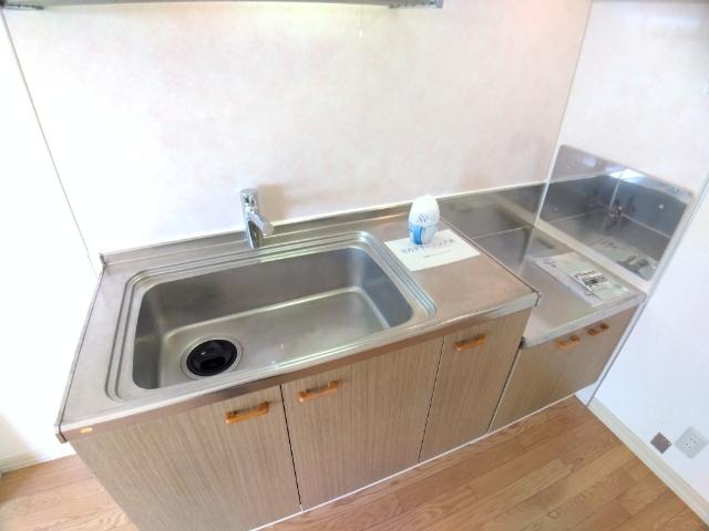 秦野市堀山下タウンハウス キッチン