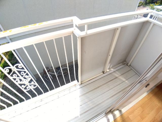 秦野市堀山下タウンハウス バルコニー