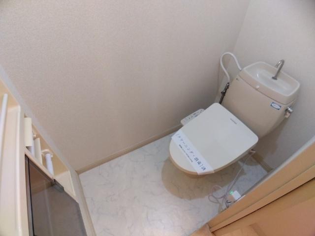 秦野市堀山下タウンハウス トイレ