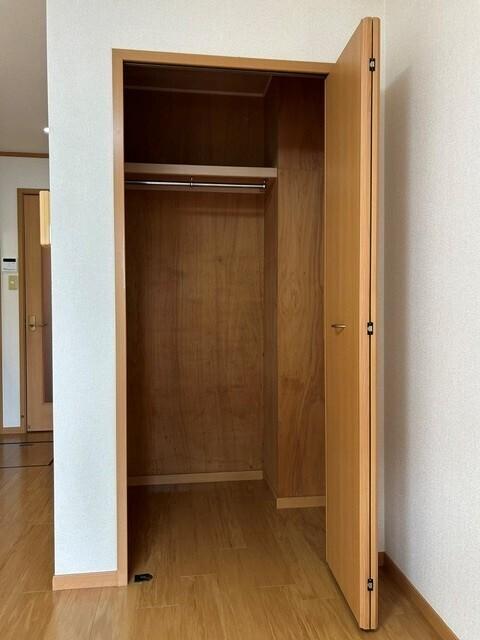 シャンドフルール（101） 収納