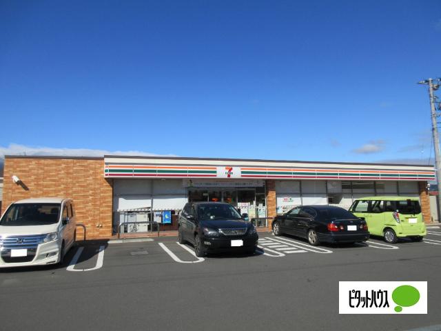 セブンイレブン秦野出雲大社入口店：408m