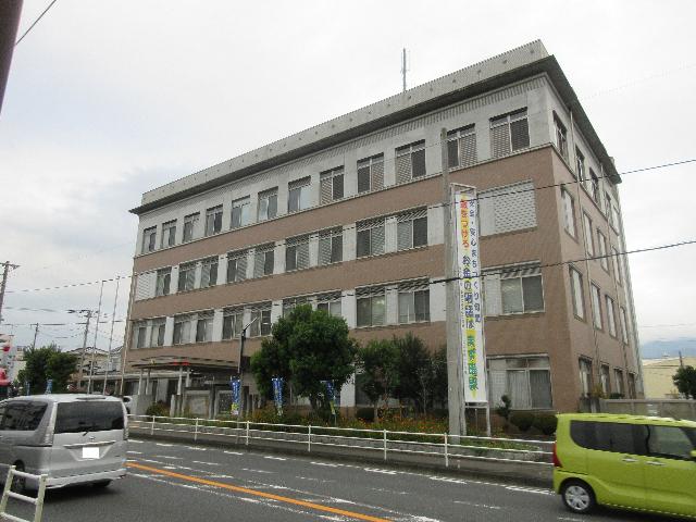 秦野警察署：1865m