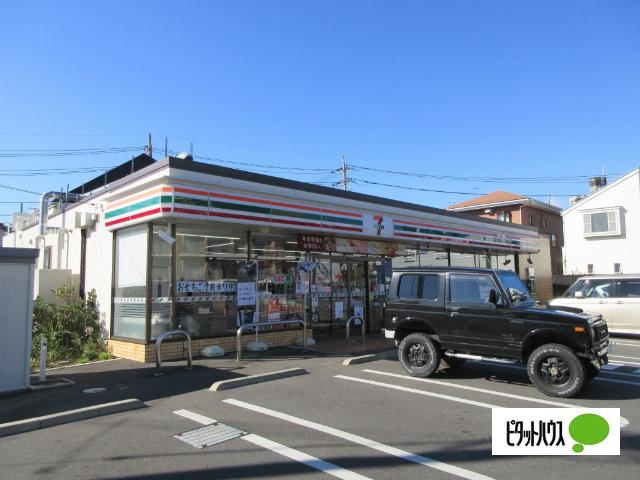 セブンイレブン秦野鶴巻南4丁目店：145m