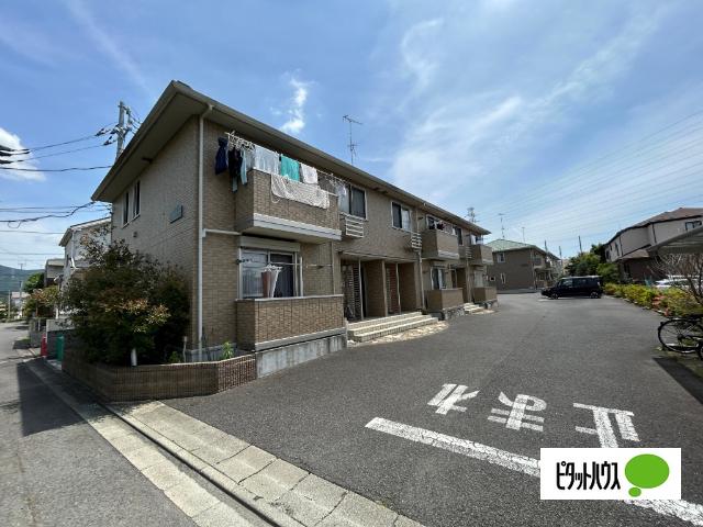 クレストクレール（103） 外観