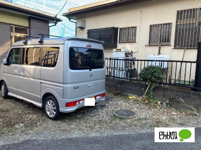 秦野市曲松1丁目戸建（1） 駐車場
