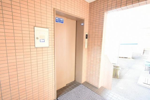 マンションビスタリカ（402） エントランス
