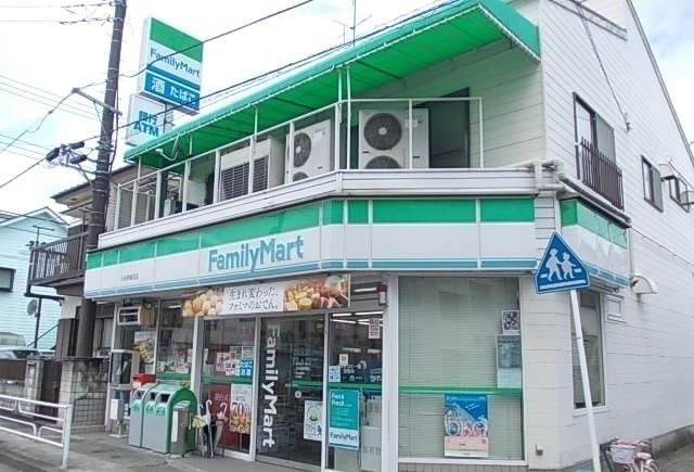 ファミリーマート蛍田店：400m