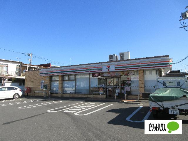 セブンイレブン秦野鶴巻南2丁目店：400m