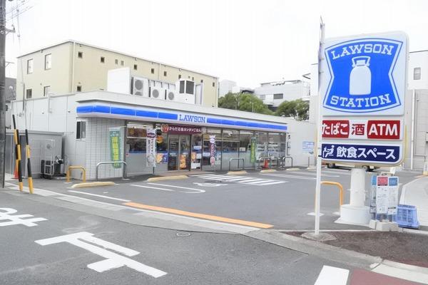 ローソン陽明小学校前店：284m