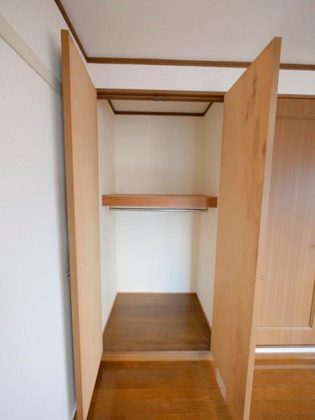 ヒルズ山花（302） 収納