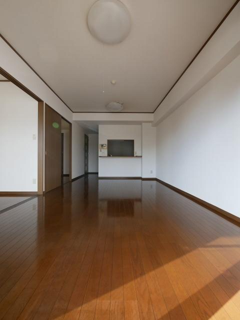 サンコーマンションⅡ（1401） リビング