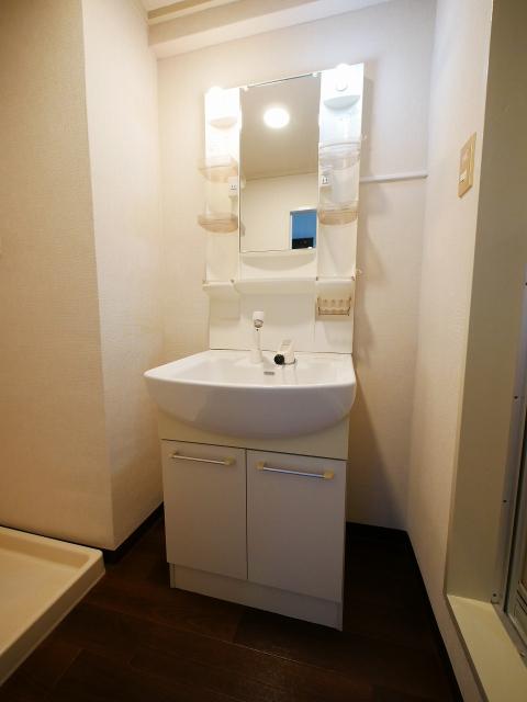シャンボール朝日（8C） 洗面