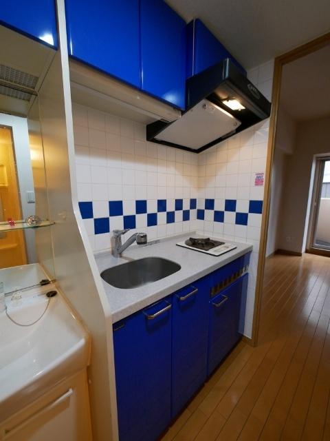 プレサンス名古屋城前（603） キッチン