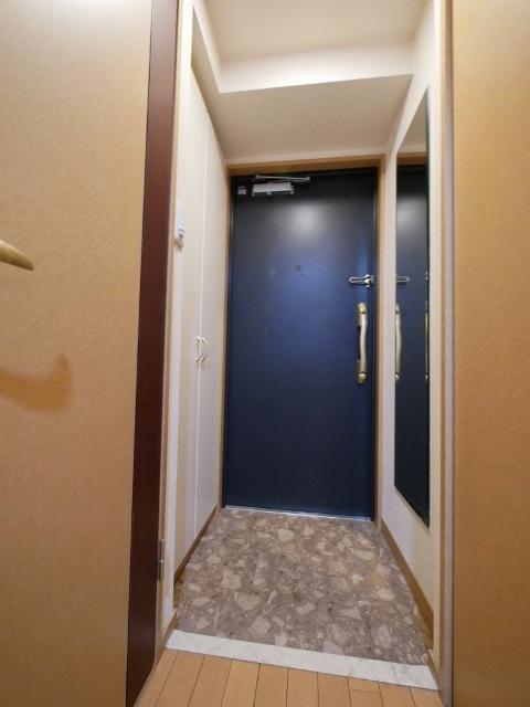 プレサンス名古屋城前（603） 玄関