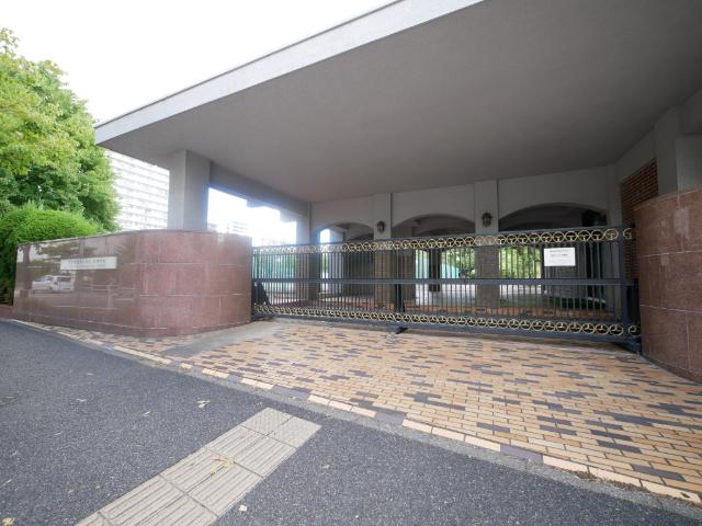 私立名古屋国際高校：1137m