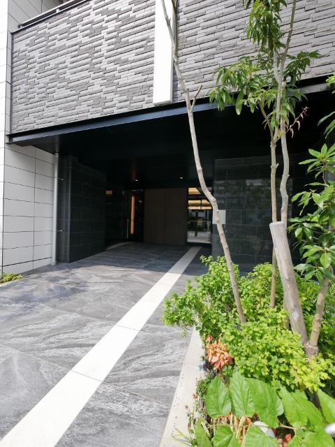 プレサンスロジェ千種内山（1102） エントランス