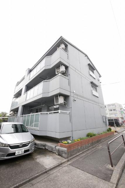 高見パピルス（301） 外観