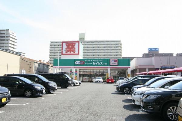ドラックストア