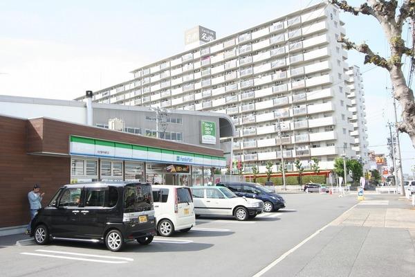 コンビニ