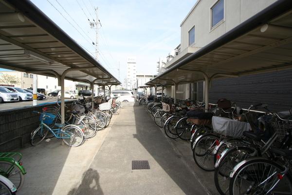 ファミリアーレ八田駅前 共有部分