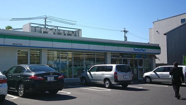 コンビニ