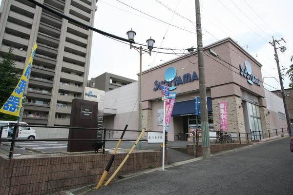 ドラックストア