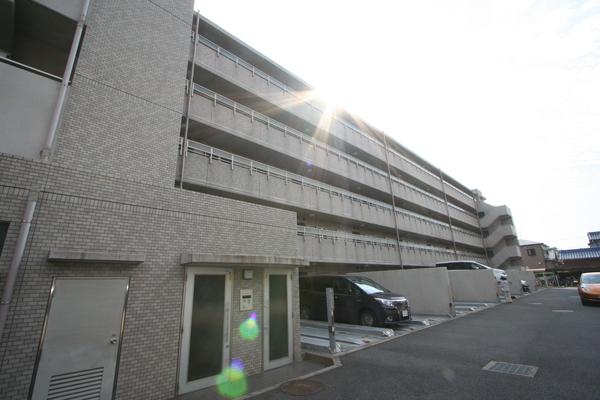 本城パーク・ホームズ 外観