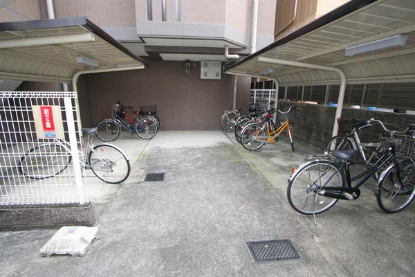 宝マンション名東文教台 物件画像