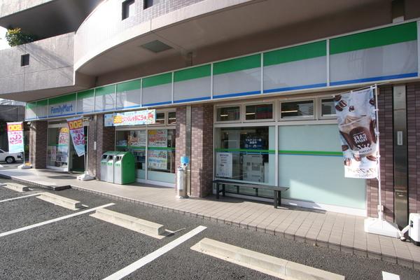 コンビニ