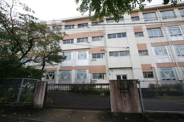 中学校