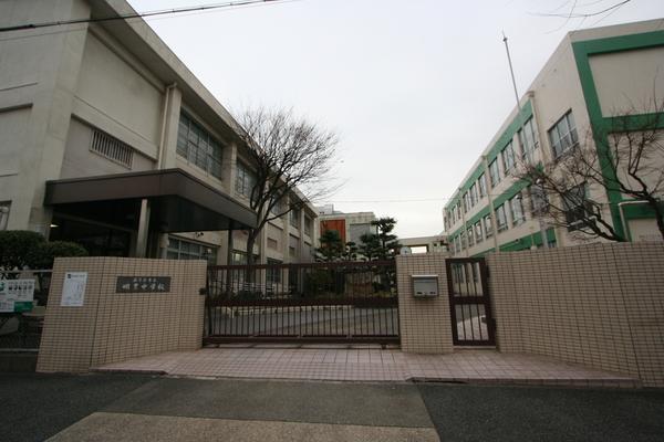 中学校