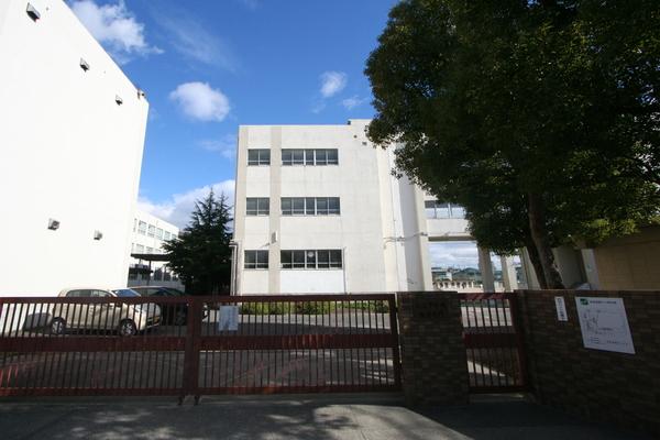 中学校