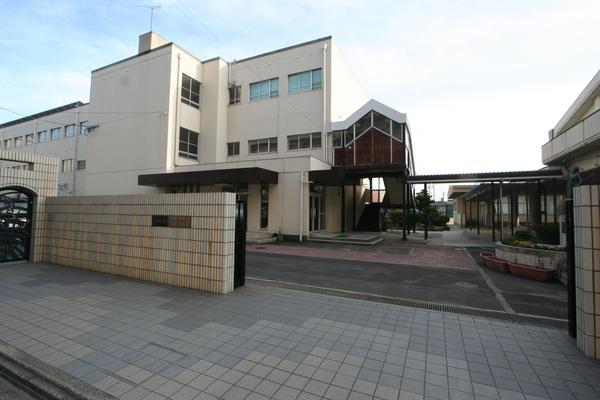 中学校