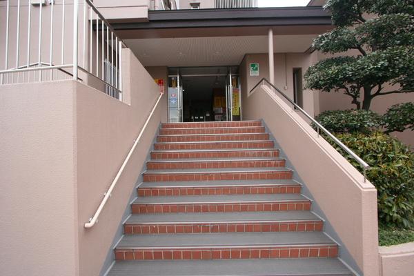 シャルマンコーポ木場町２号棟 エントランス