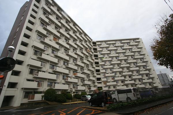 中富住宅東棟 外観