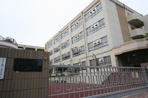 中学校