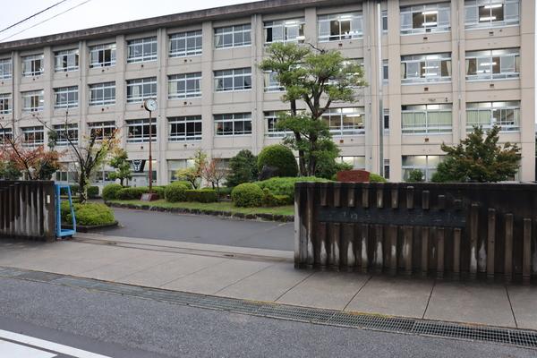中学校