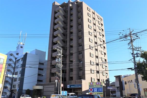エスポア栄生 外観
