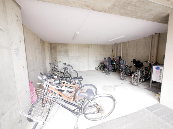 チサンマンション植田 共有部分