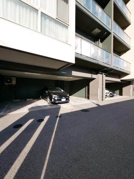 バンベール・グラン花の木 駐車場