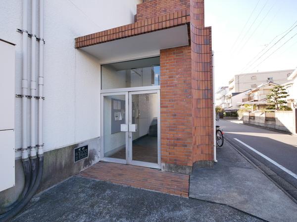 ユニーブルマンション飛騨 エントランス