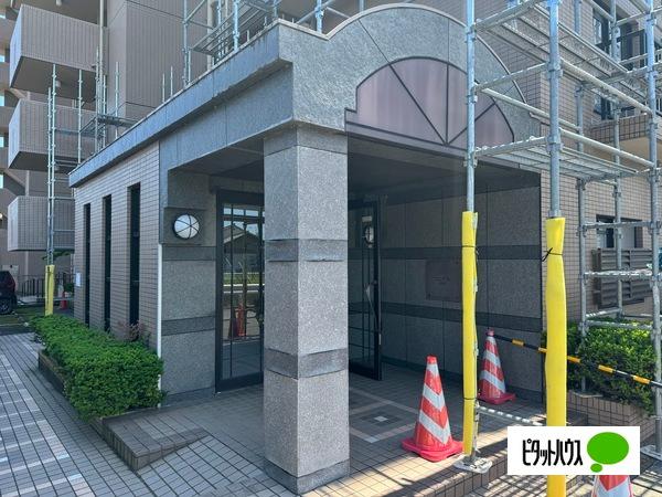 ユニーブル土岐Ⅱ エントランス