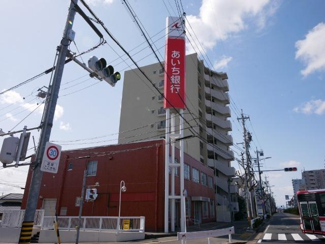 銀行