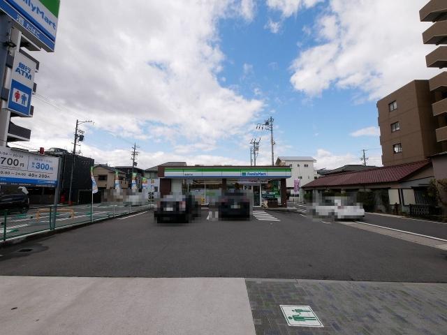 コンビニ
