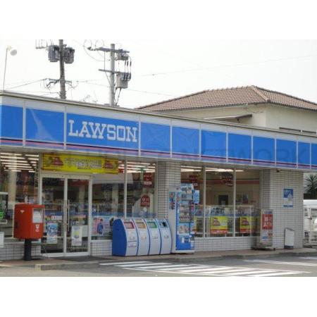 ローソン大分下郡南五丁目店：475m