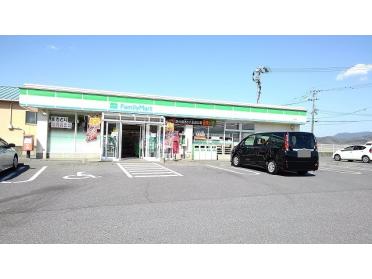 ファミリーマート　白滝橋店：750m