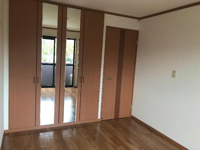 シャン・カルフール 部屋画像